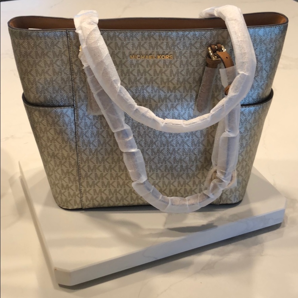 Michael Kors Jet Set Travel Lg Tote